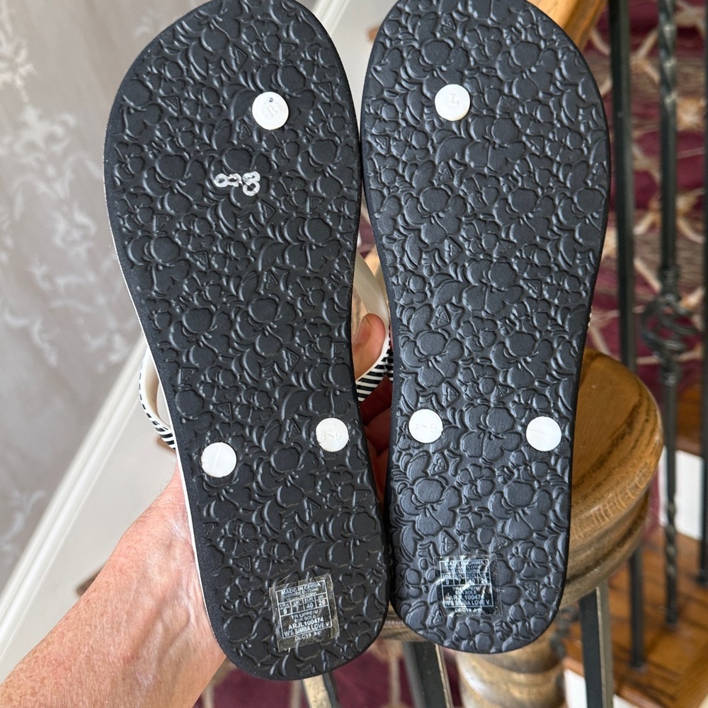 ROXY ladies floral flip-flop size 9 excellent condition - Picture 4 of 8